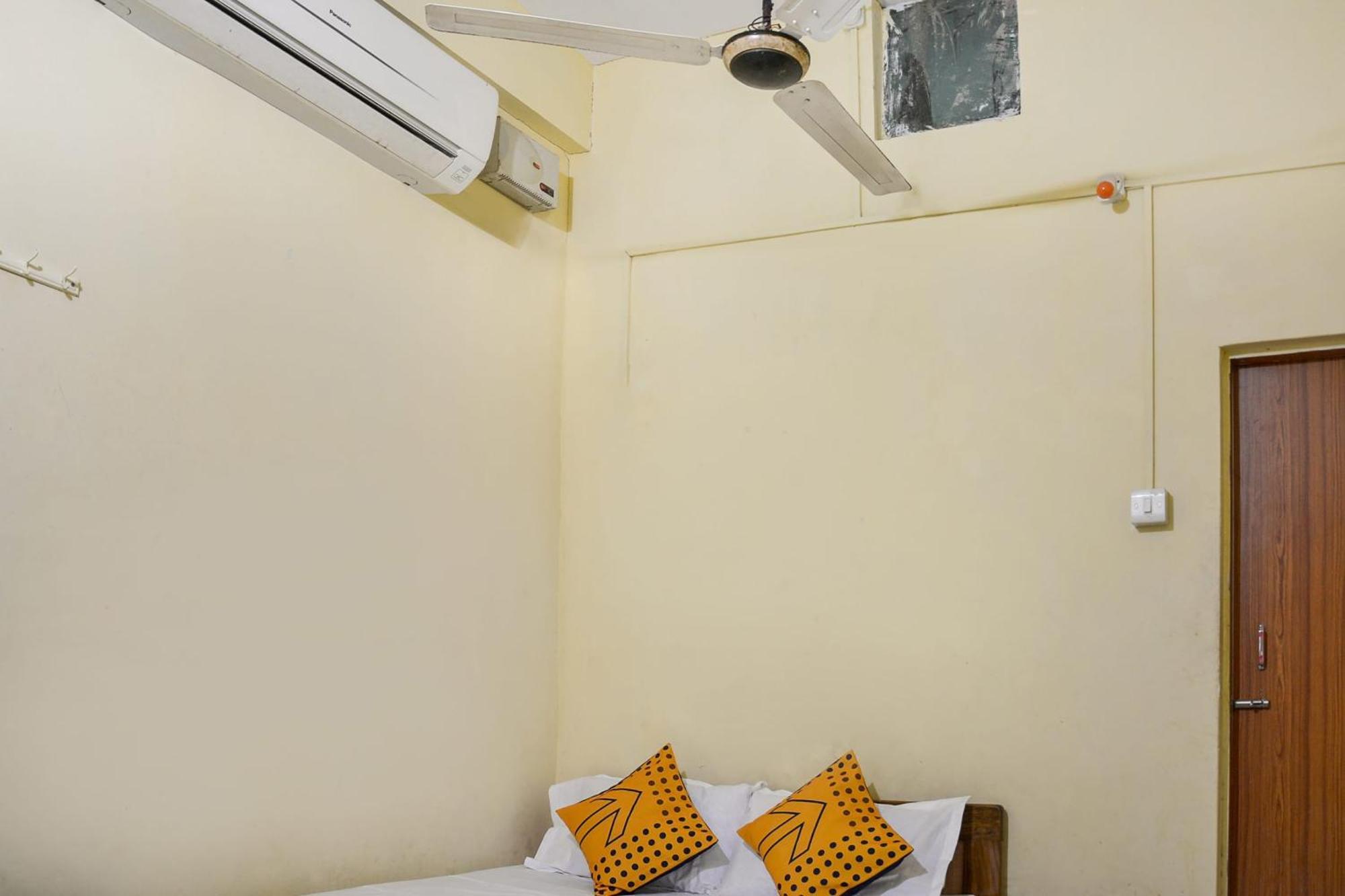 Hotel O Flagship The Residence Inn Brahmapur Екстериор снимка
