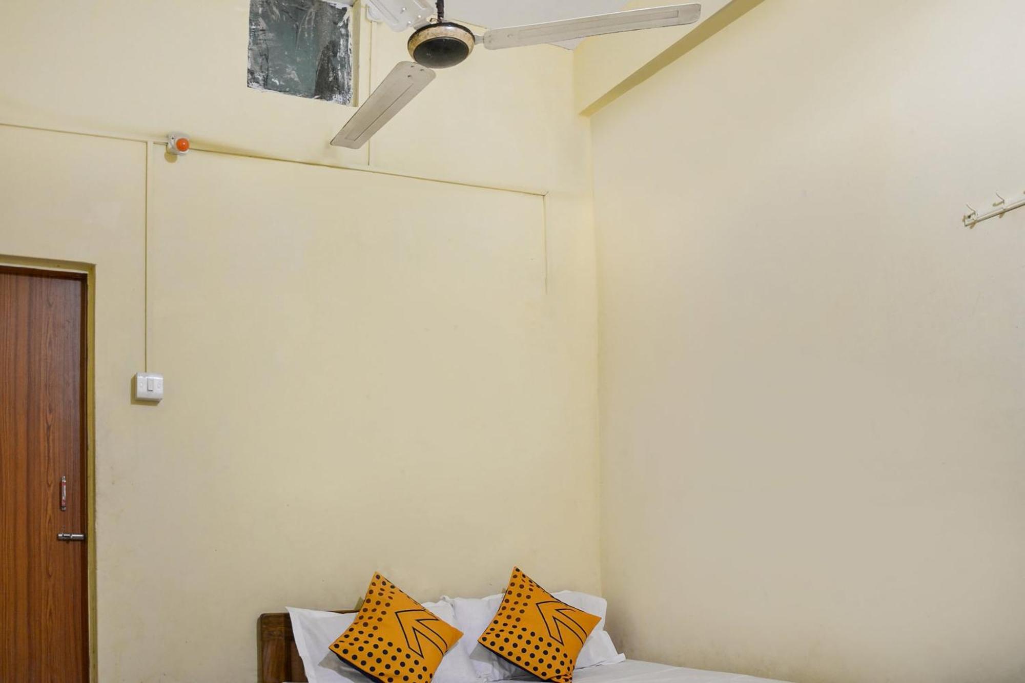 Hotel O Flagship The Residence Inn Brahmapur Екстериор снимка